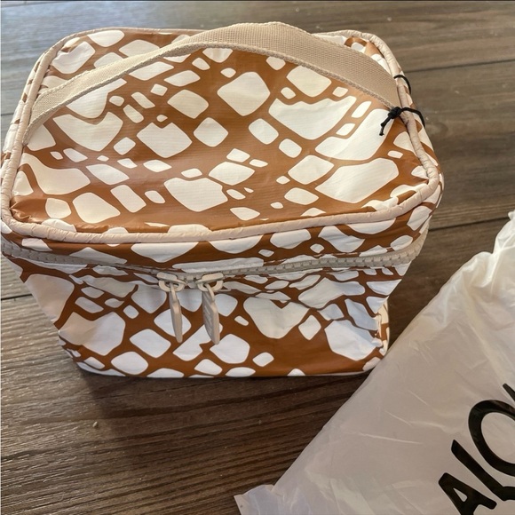 Aloha Collection textile cone cabin crew - Picture 2 of 4